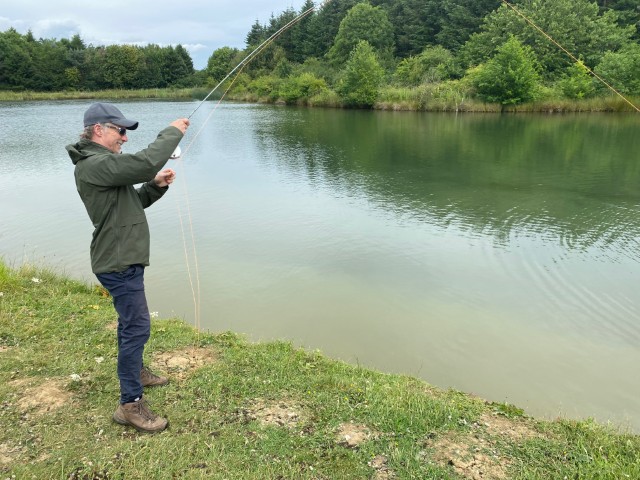 image of fly fishing lesson